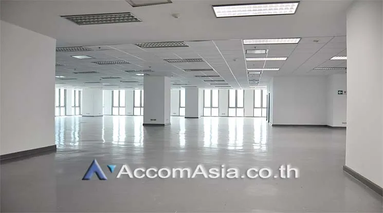 unit Office space For Rent in Ploenchit, Bangkok  near BTS Chitlom - BTS Ploenchit (AA13176)